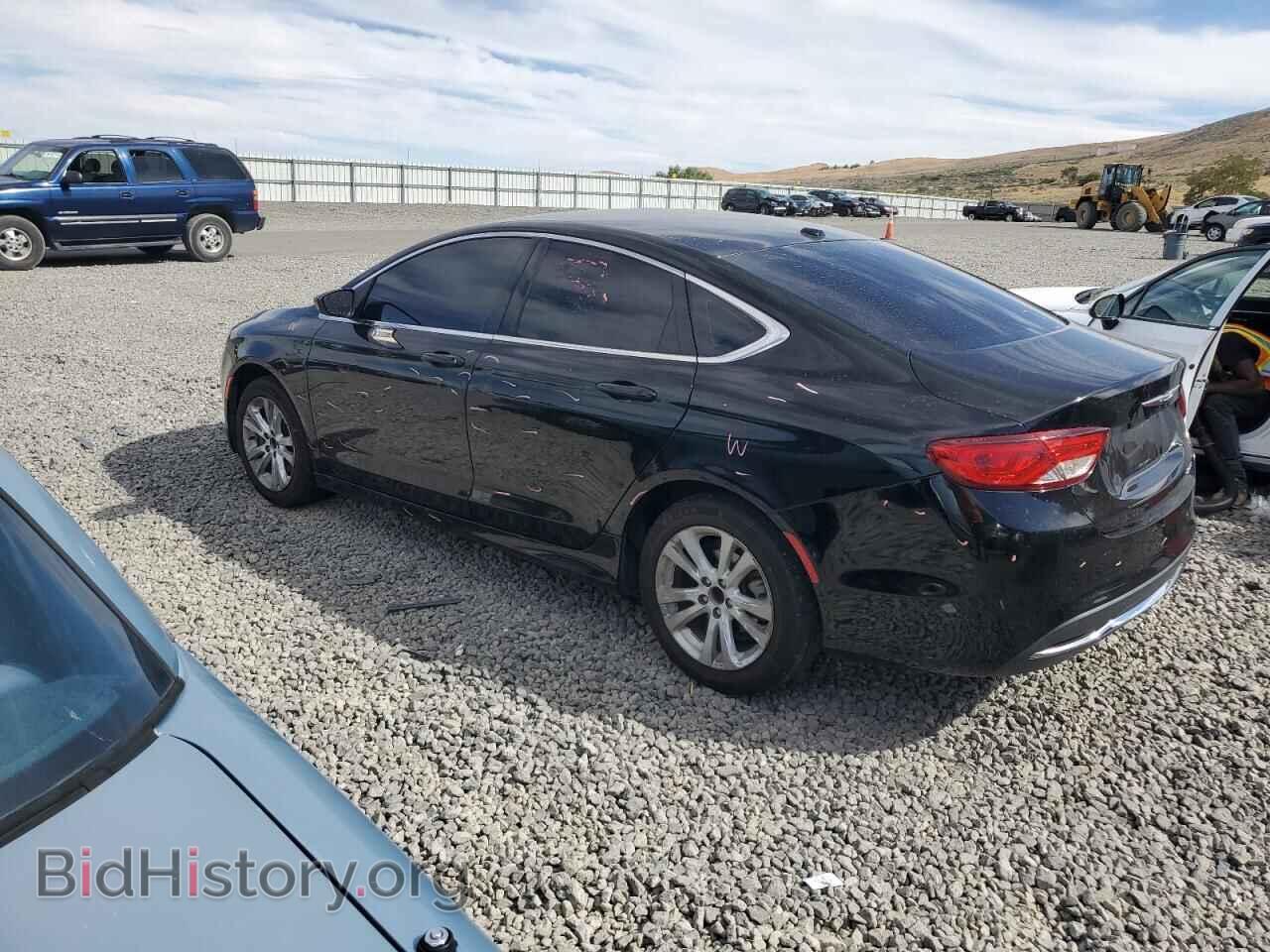 2015 CHRYSLER 200 - VIN: 1C3CCCAB9FN696332 - Фото 2