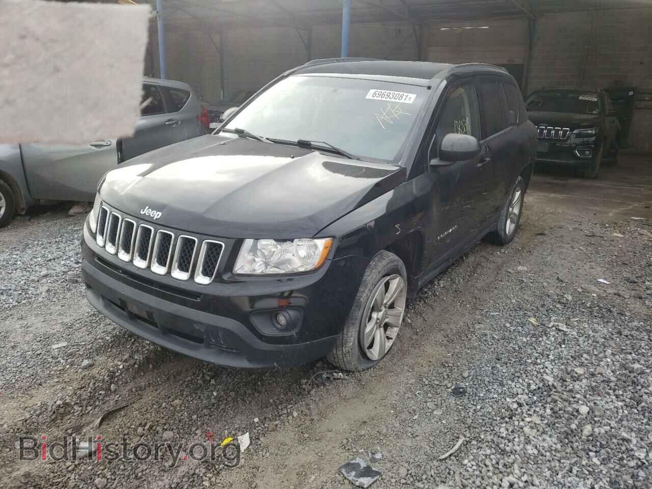 2013 JEEP COMPASS - VIN: 1C4NJCEB8DD208155 - Фото 2