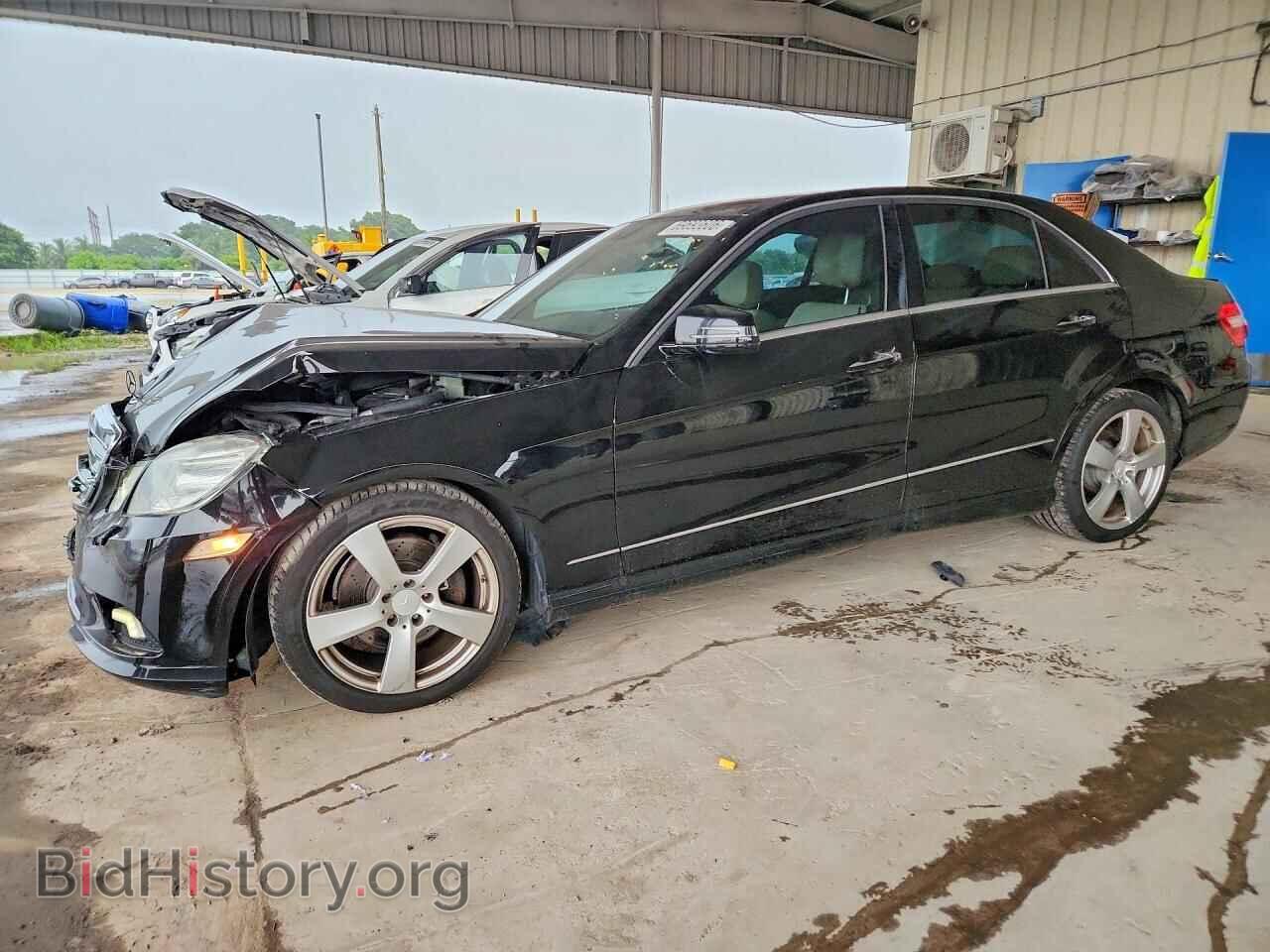 Photo WDDHF5GB2BA290735 - MERCEDES-BENZ E-CLASS 2011