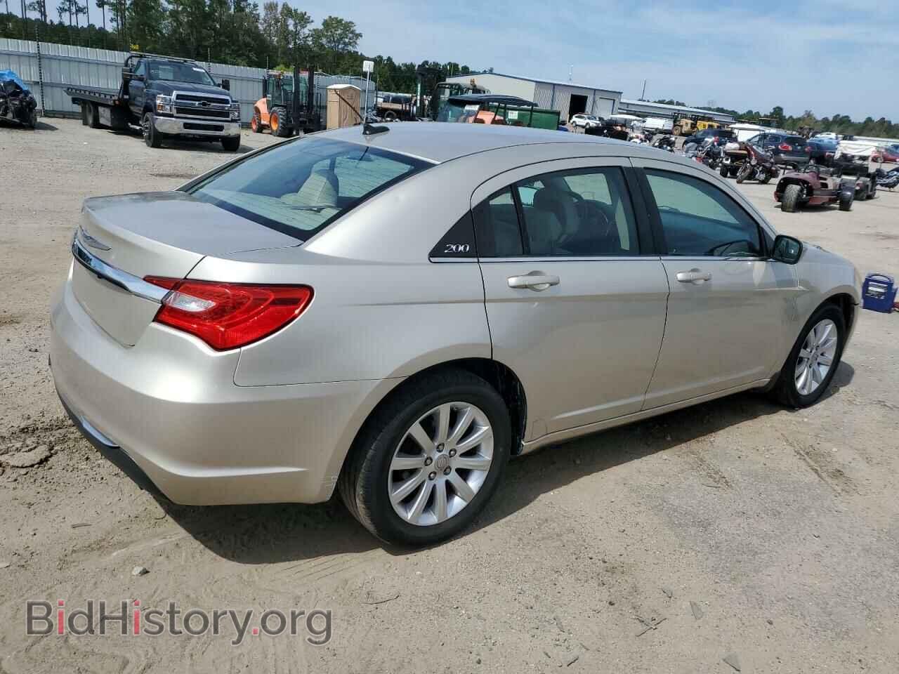 2013 CHRYSLER 200 - VIN: 1C3CCBBBXDN765910 - Фото 3