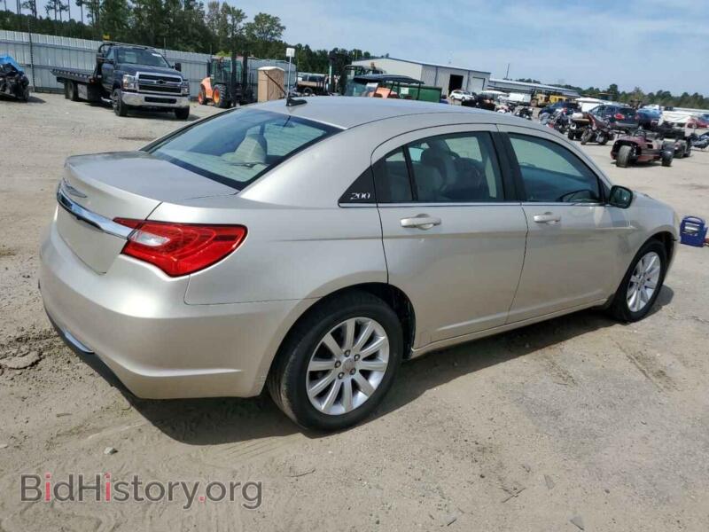 2013 Chrysler 200 (VIN 1C3CCBBBXDN765910) — photo 3 of 12