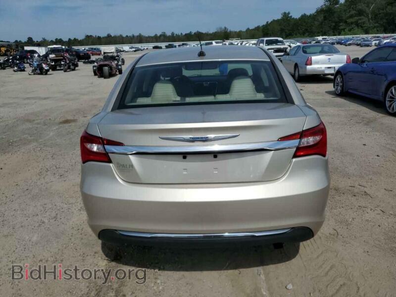 2013 Chrysler 200 (VIN 1C3CCBBBXDN765910) — photo 6 of 12