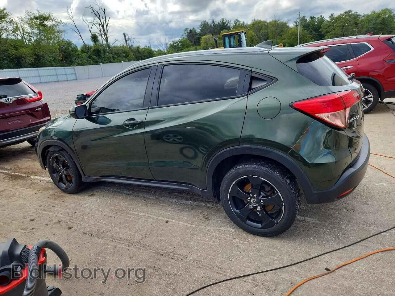 2017 HONDA HR-V - VIN: 3CZRU6H71HM730082 - Фото 2