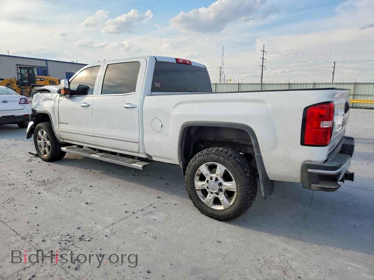 2019 GMC SIERRA - VIN: 1GT12REY8KF122204 - Photo 2