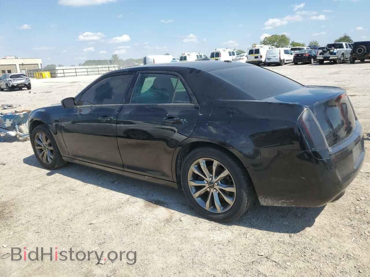 2014 CHRYSLER 300 - VIN: 2C3CCAGG3EH384019 - Фото 2