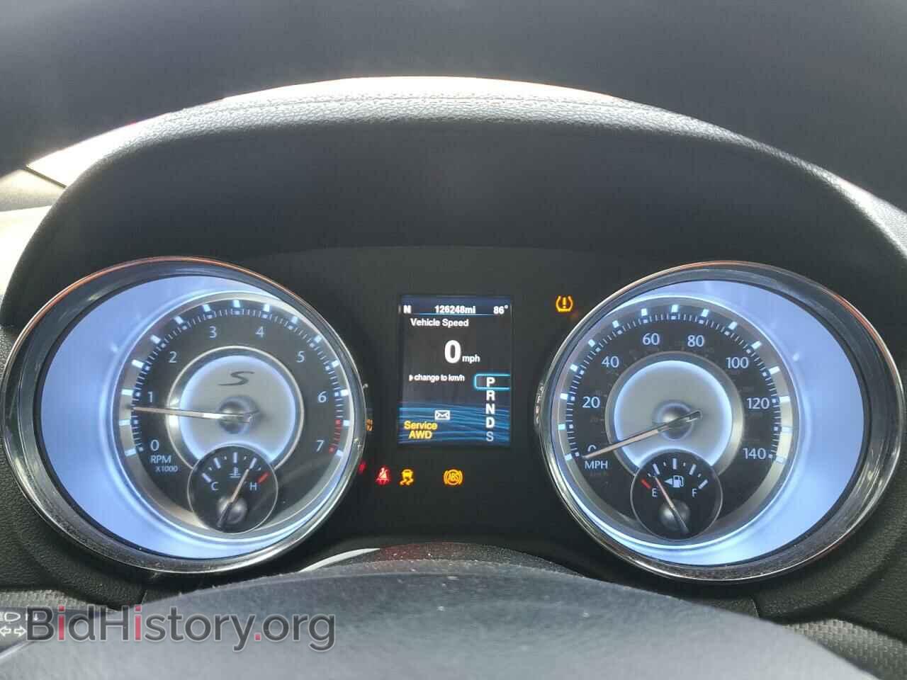 2014 CHRYSLER 300 - VIN: 2C3CCAGG3EH384019 - Фото 9