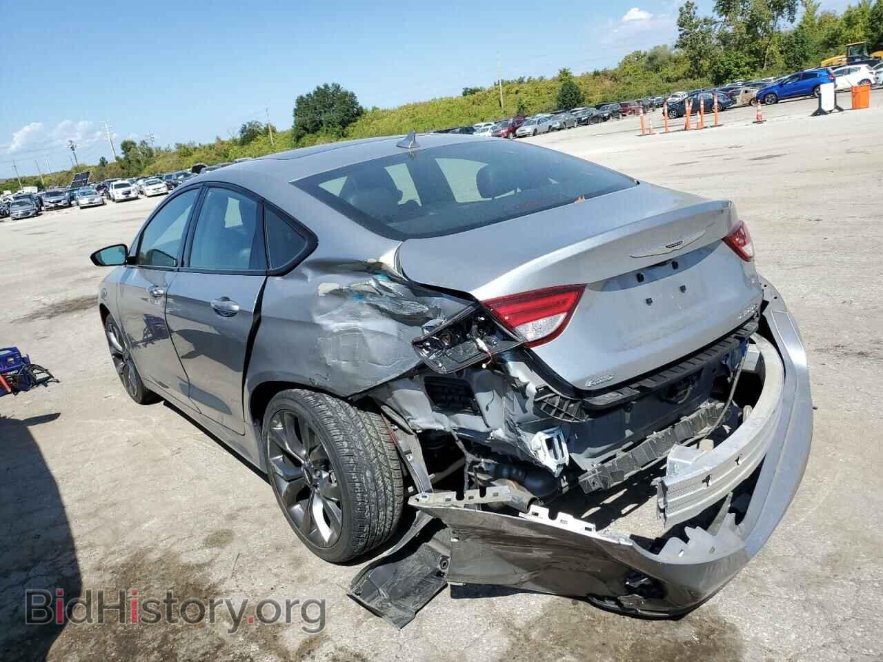 2015 CHRYSLER 200 - VIN: 1C3CCCDG7FN683585 - Photo 2