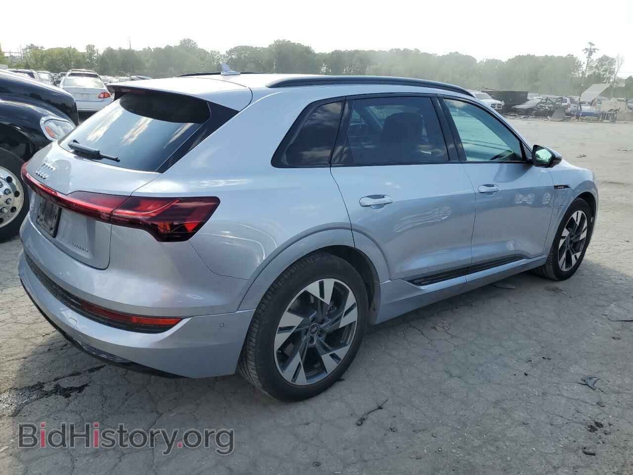 2022 AUDI E-TRON - VIN: WA1AAAGE9NB046702 - Фото 3