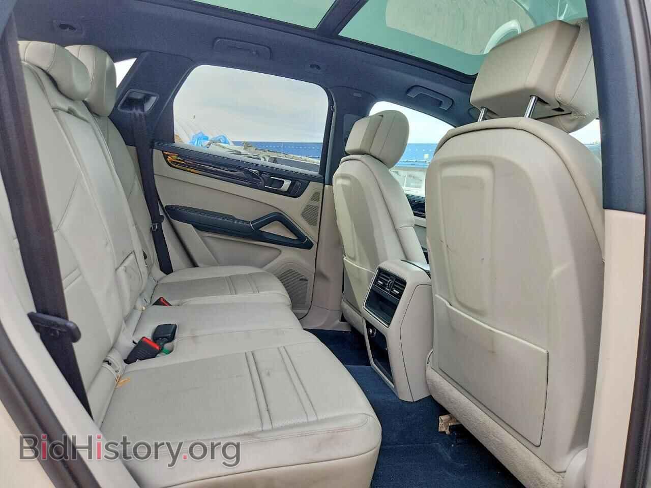 2019 PORSCHE CAYENNE - VIN: WP1AA2AY2KDA06054 - Photo 11