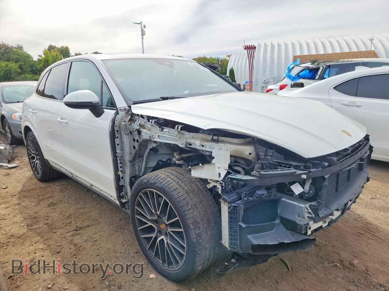 2019 PORSCHE CAYENNE - VIN: WP1AA2AY2KDA06054 - Photo 4