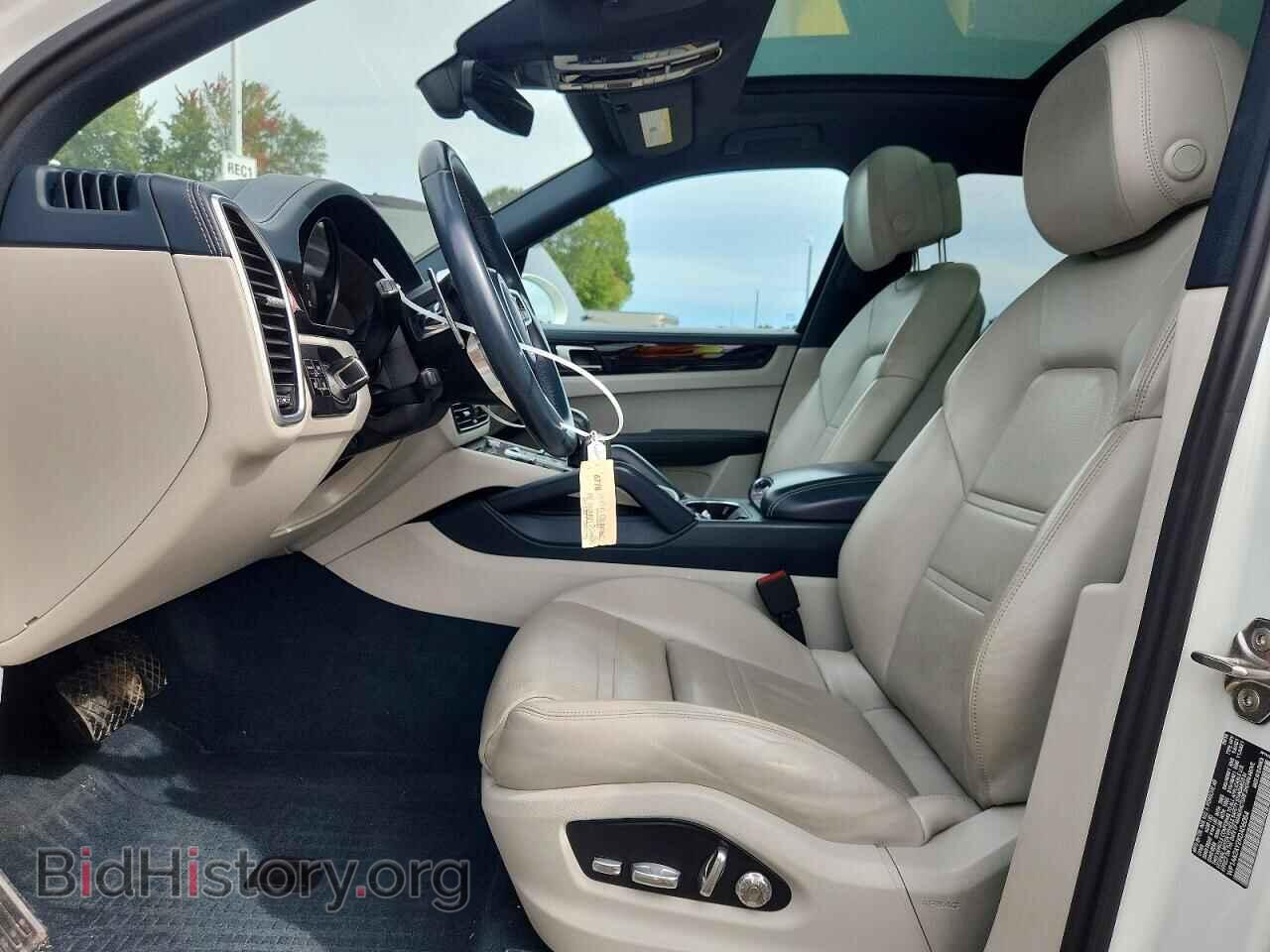 2019 PORSCHE CAYENNE - VIN: WP1AA2AY2KDA06054 - Photo 7