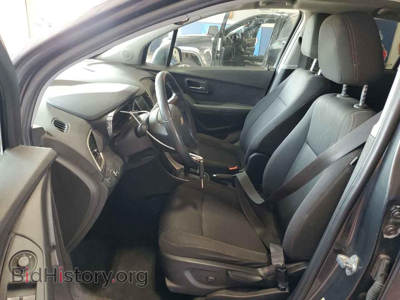 2019 CHEVROLET TRAX - VIN: 3GNCJPSB5KL137207 - Фото 7