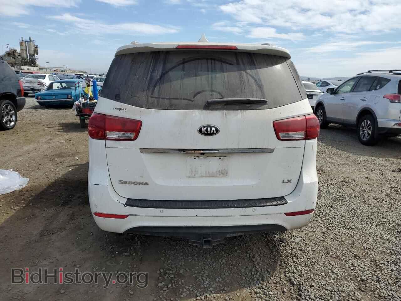 2016 KIA All Models - VIN: KNDMB5C11G6119731 - Фото 6