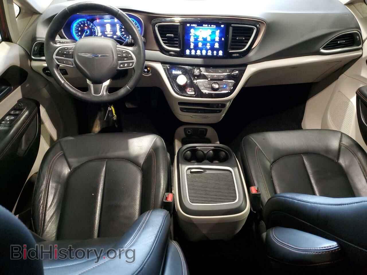 2017 CHRYSLER PACIFICA - VIN: 2C4RC1EG2HR648077 - Photo 8