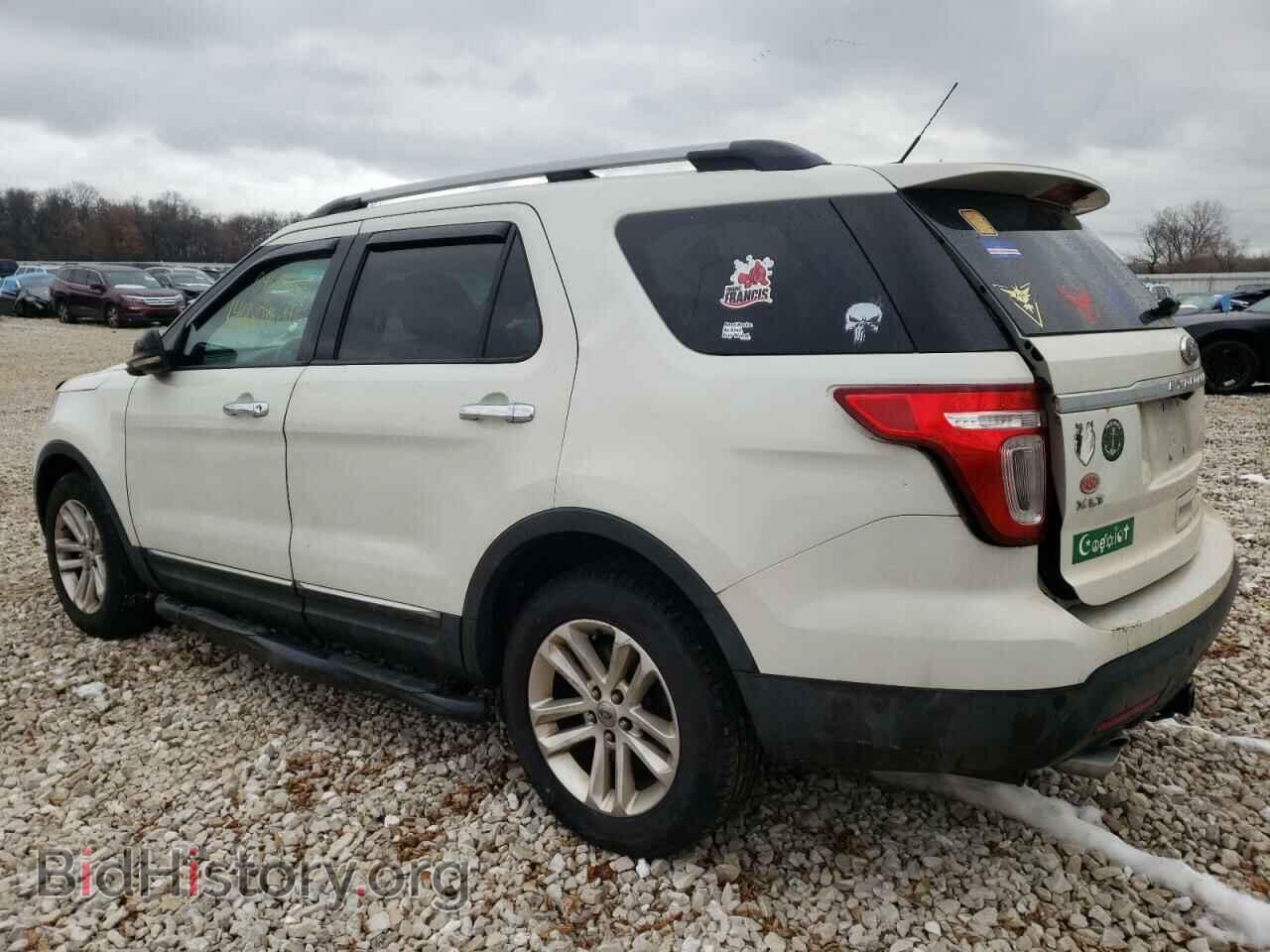 2011 FORD EXPLORER - VIN: 1FMHK8D8XBGA13274 - Фото 2