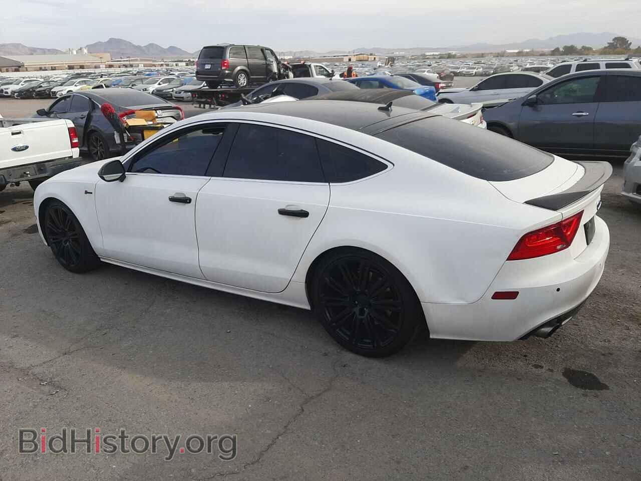 2012 AUDI A7 - VIN: WAUYGAFC4CN166452 - Photo 2