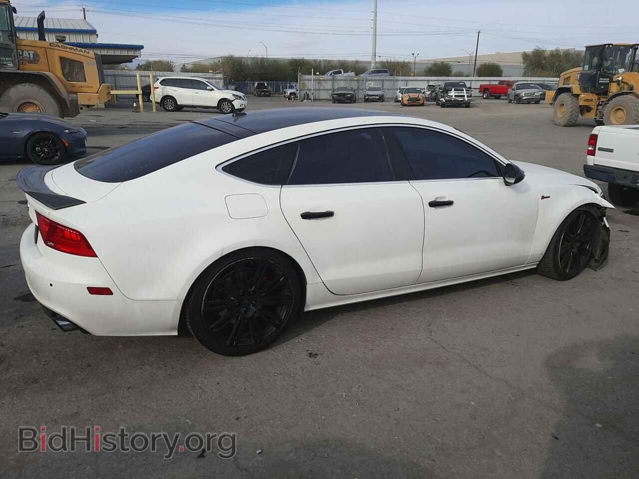 2012 AUDI A7 - VIN: WAUYGAFC4CN166452 - Photo 3