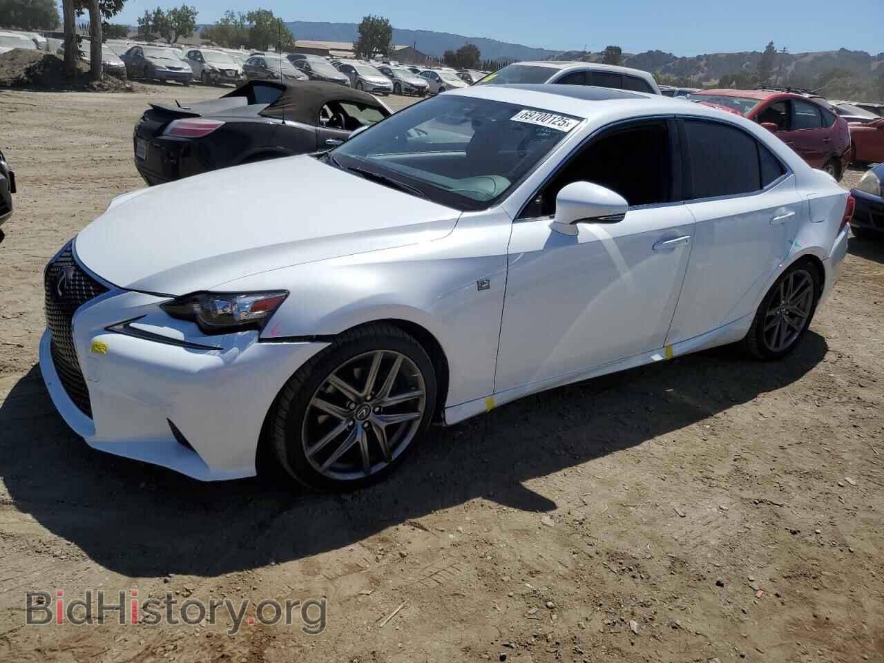 Photo JTHBF1D26F5059198 - LEXUS IS 2015