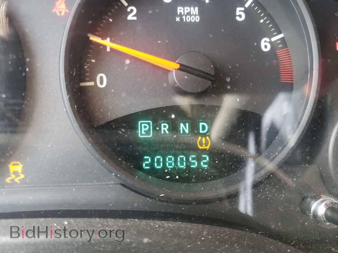 2011 JEEP COMPASS - VIN: 1J4NT1FB7BD215859 - Photo 8