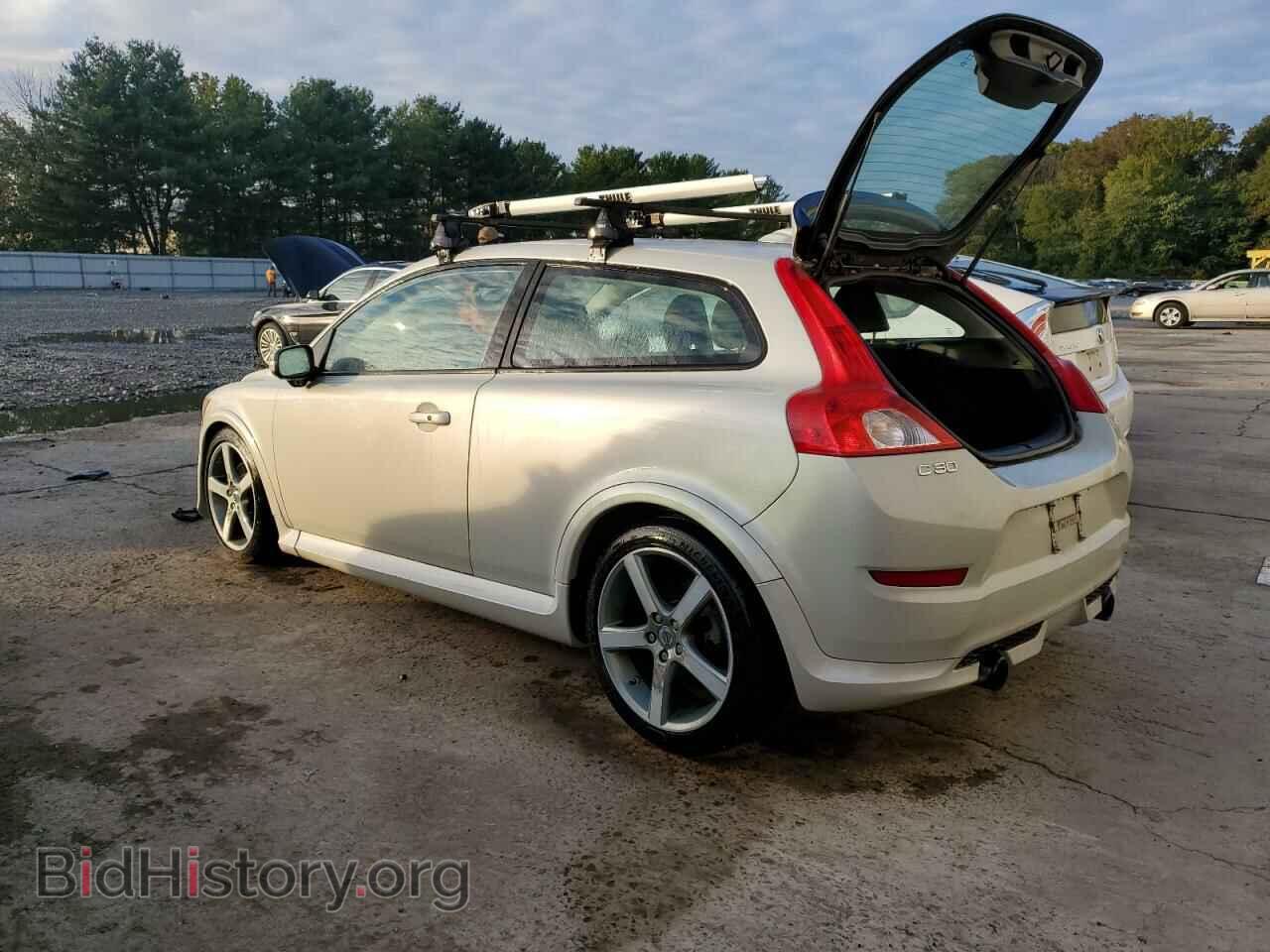 2012 VOLVO C30 - VIN: YV1672MK1C2268717 - Фото 2