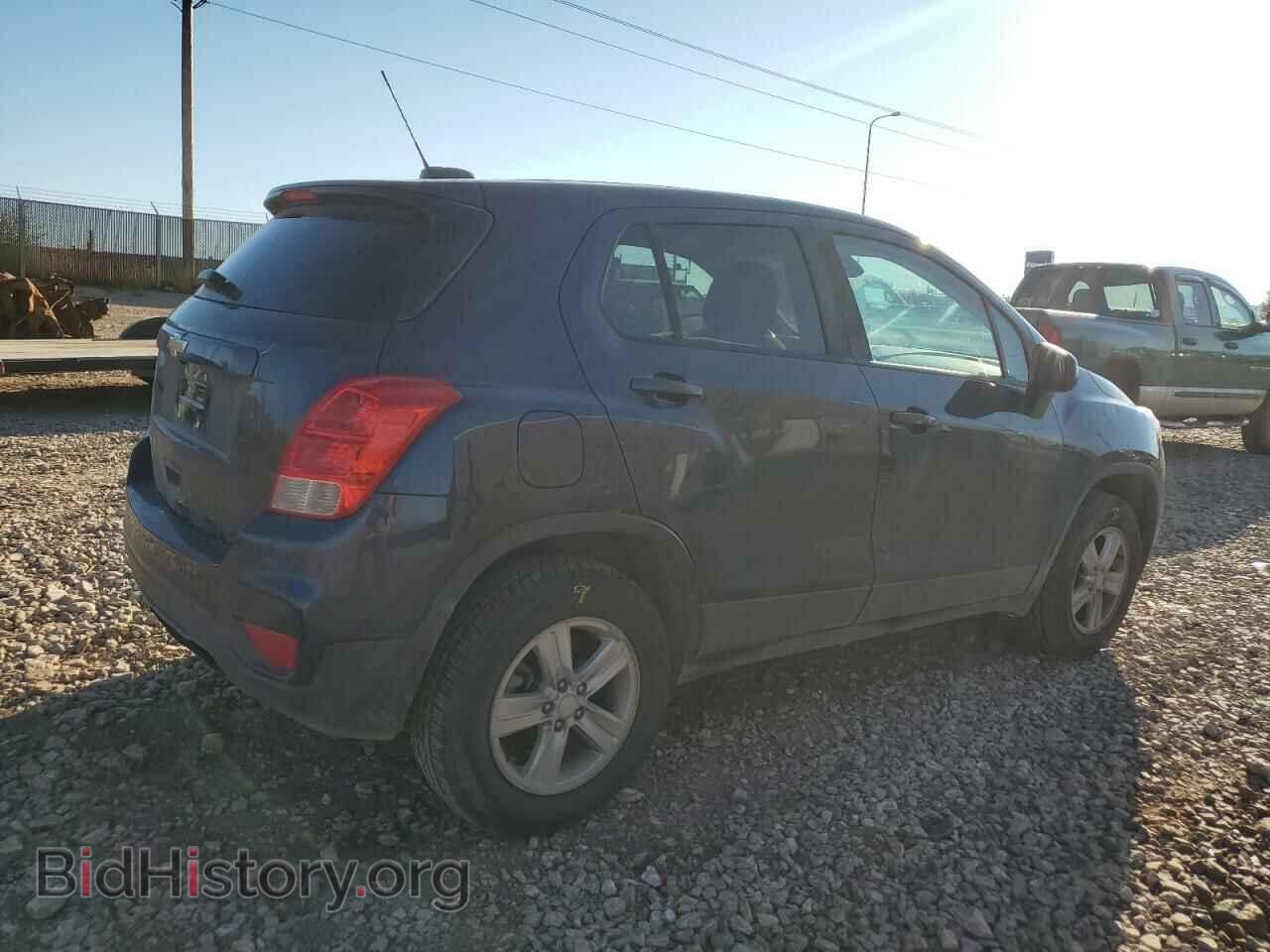 2019 CHEVROLET TRAX - VIN: 3GNCJNSB3KL247113 - Photo 3