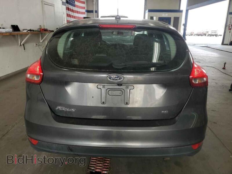 2016 Ford FOCUS (VIN 1FADP3K24GL392217) — фото 6 из 12