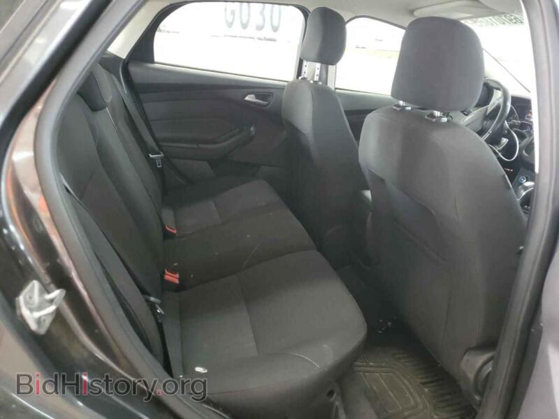 2016 Ford FOCUS (VIN 1FADP3K24GL392217) — фото 10 из 12