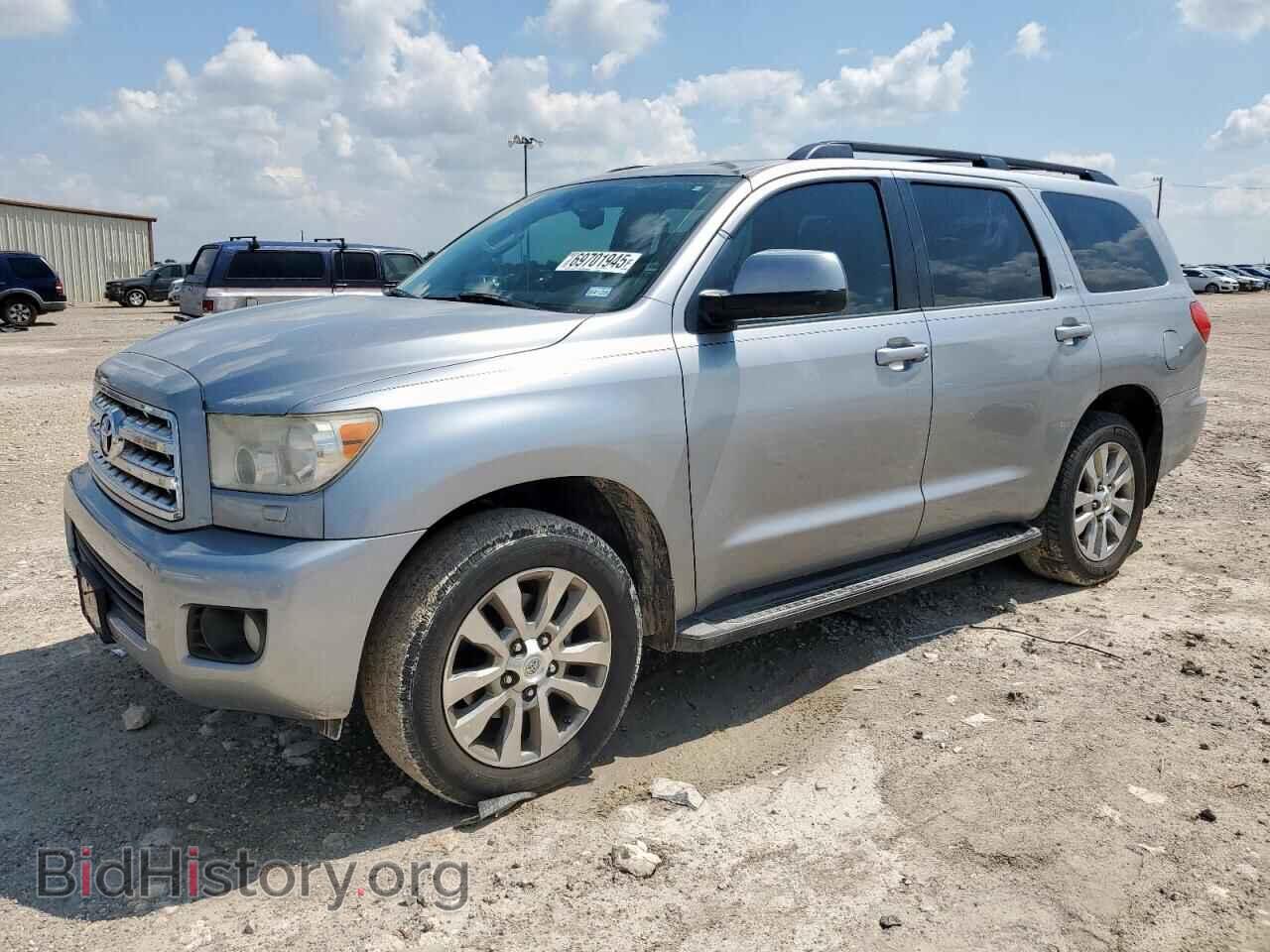 Photo 5TDZY5G1XCS039062 - TOYOTA SEQUOIA 2012