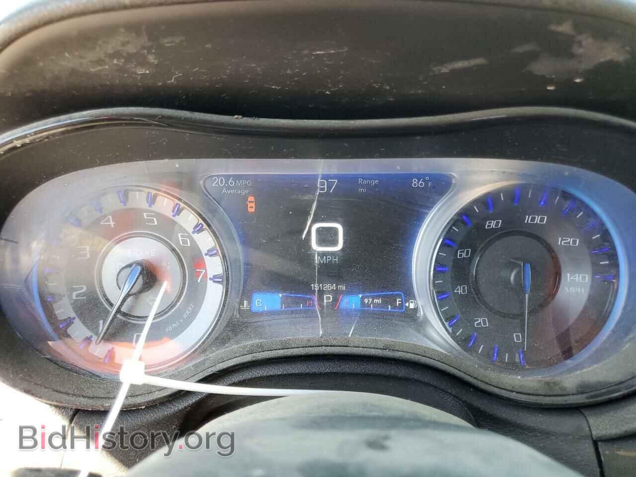 2019 CHRYSLER 300 - VIN: 2C3CCABG6KH564744 - Фото 9