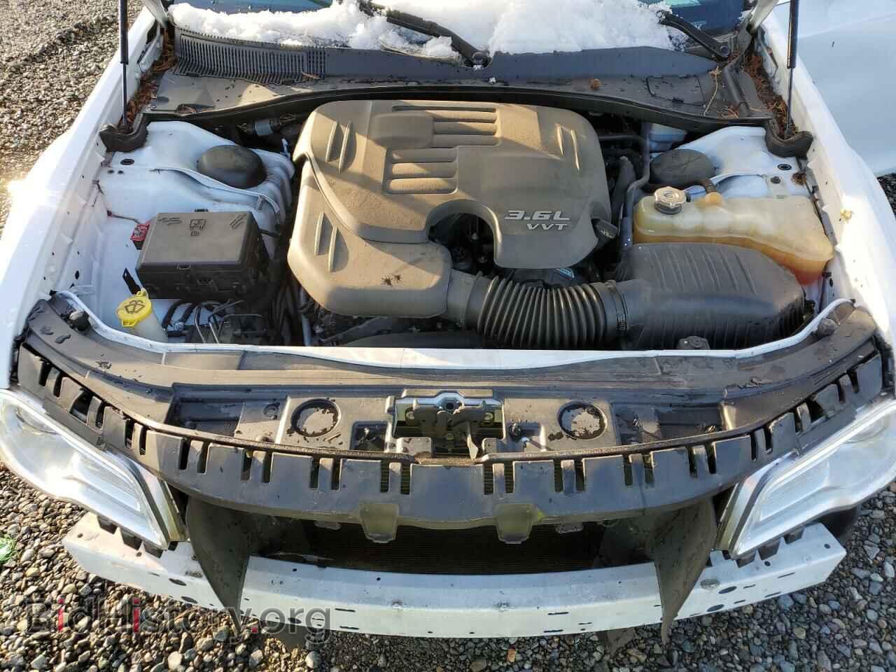 2014 CHRYSLER 300 - VIN: 2C3CCAAG4EH276355 - Фото 11