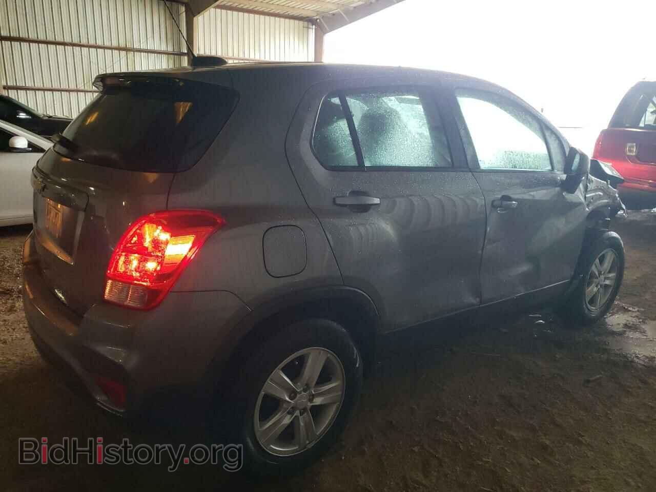 2020 CHEVROLET TRAX - VIN: 3GNCJKSB8LL293908 - Фото 3