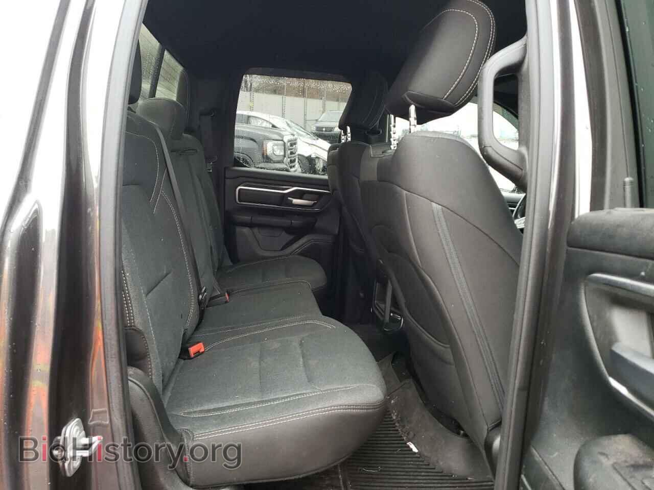 2019 RAM 1500 - VIN: 1C6SRFBT6KN637304 - Фото 10