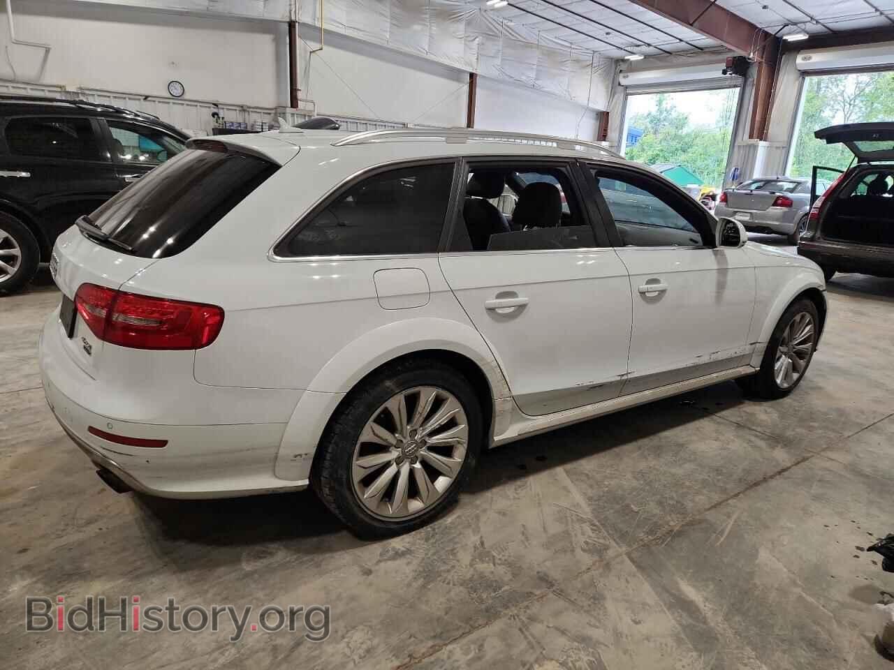 2016 AUDI A4 - VIN: WA1UFAFL6GA015334 - Фото 3