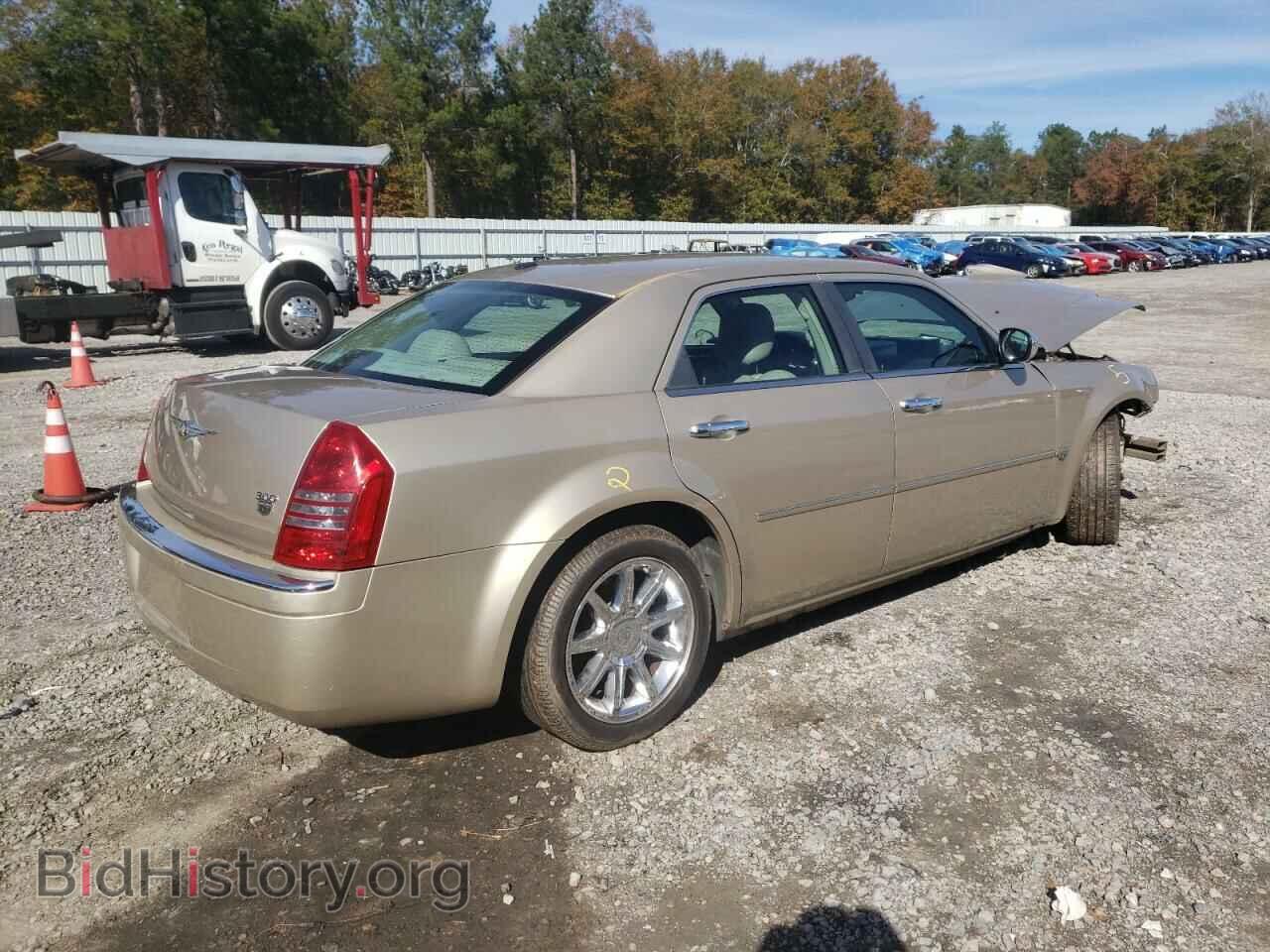 2006 CHRYSLER 300 - VIN: 2C3KA63H46H519507 - Фото 3