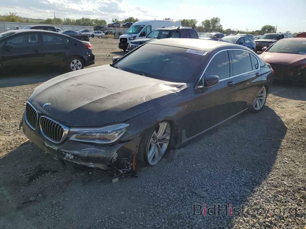 Photo WBA7F2C57GG416593 - BMW 7 SERIES 2016