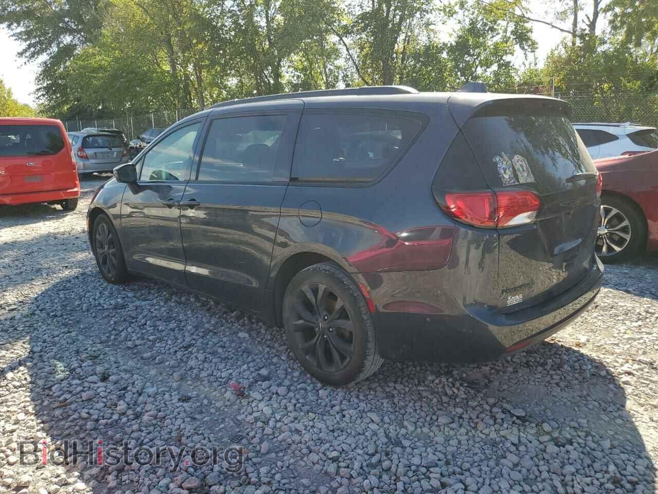 2019 CHRYSLER PACIFICA - VIN: 2C4RC1EG5KR686460 - Фото 2