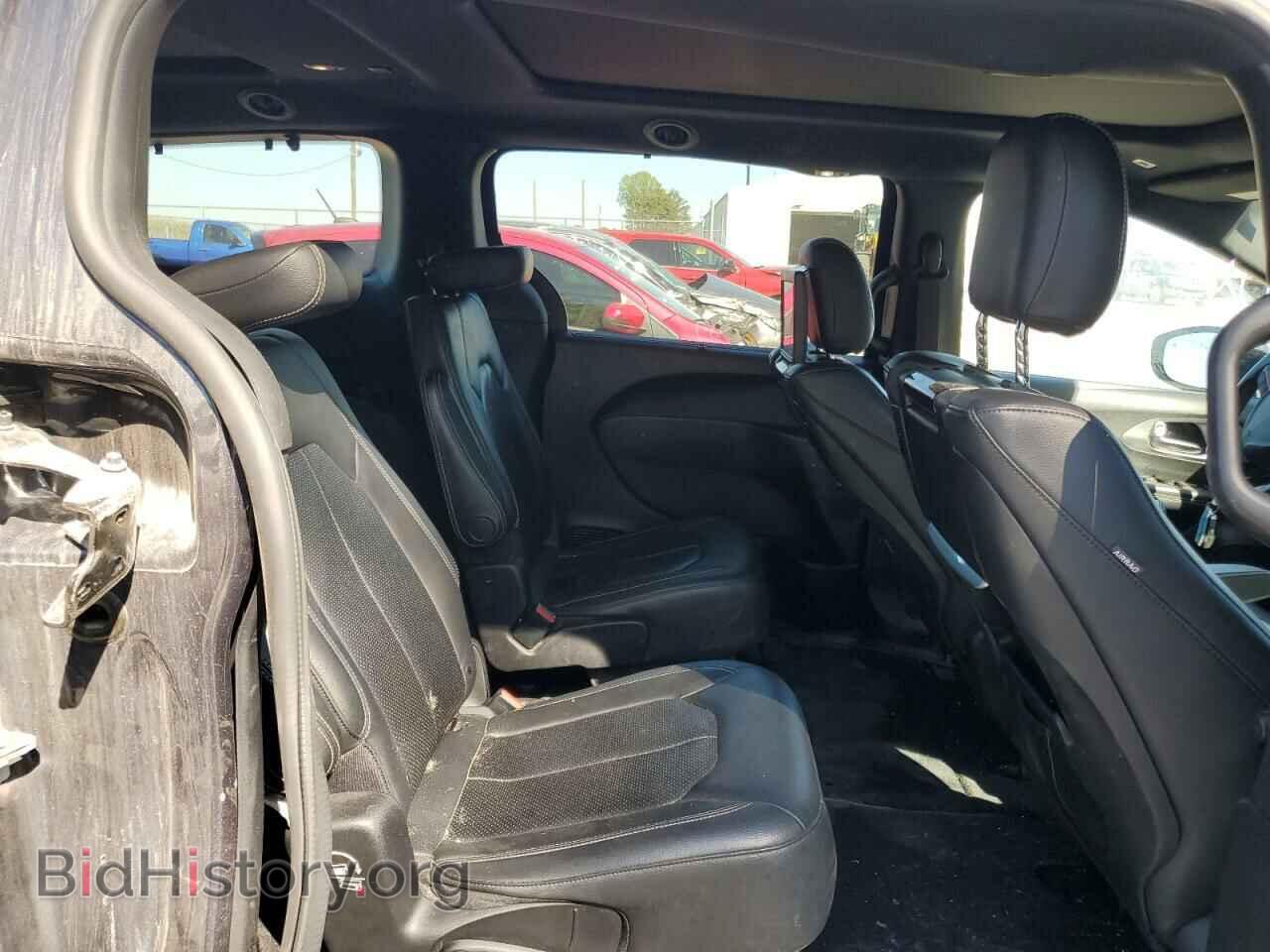 2019 CHRYSLER PACIFICA - VIN: 2C4RC1EG5KR686460 - Фото 11