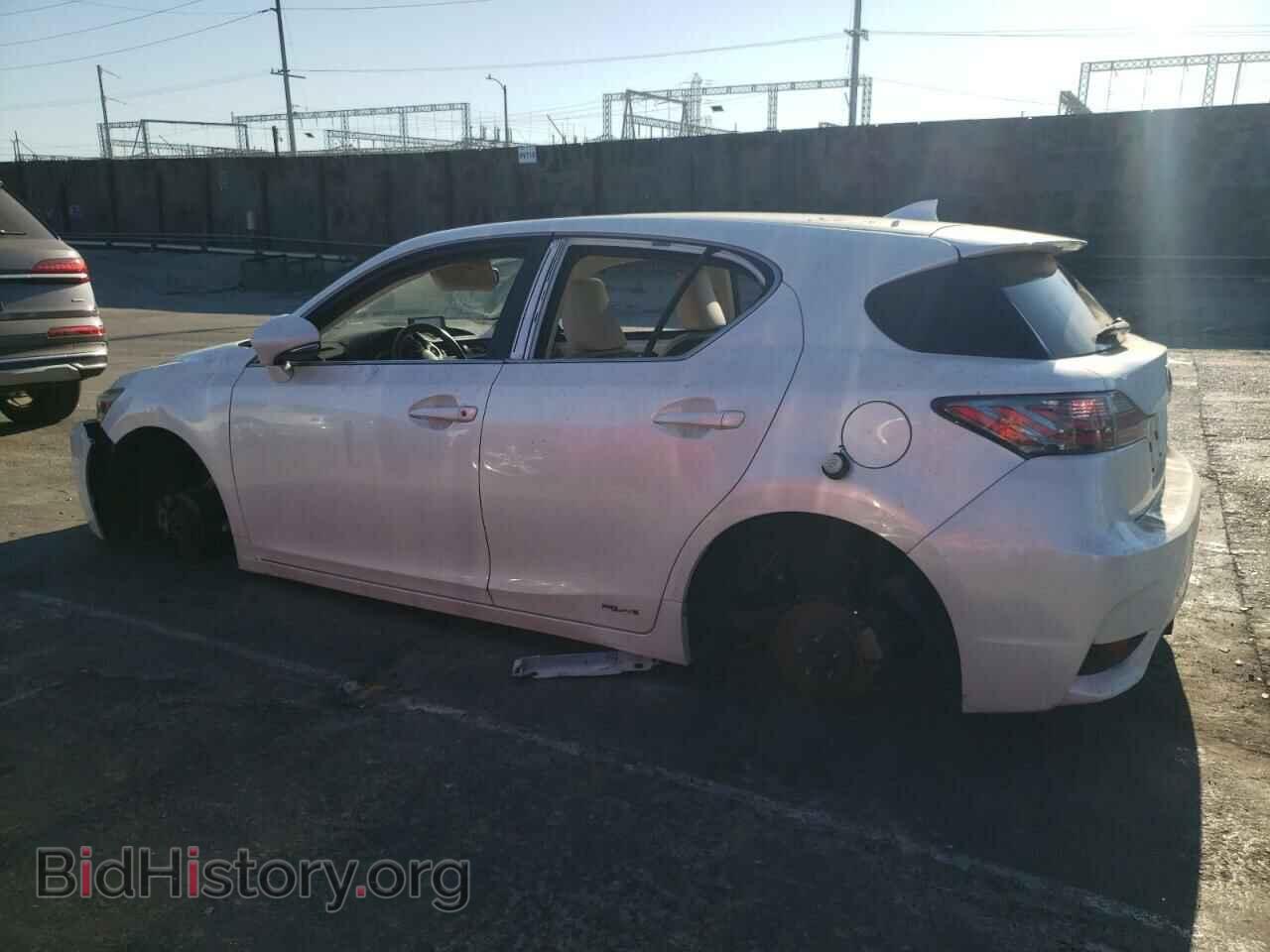 2017 LEXUS CT 200 - VIN: JTHKD5BH3H2281738 - Фото 2