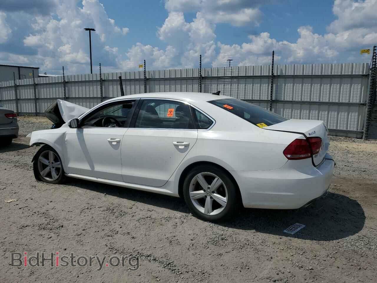2013 VOLKSWAGEN PASSAT - VIN: 1VWBP7A35DC033406 - Фото 2