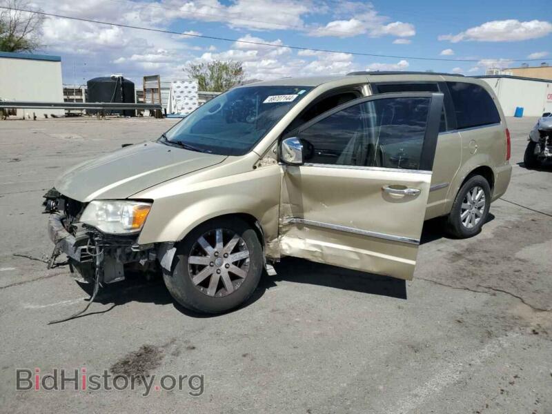 2011 Chrysler MINIVAN Touring L (VIN 2A4RR8DG7BR786059) — фото 1 из 13, Copart, повреждение: передняя часть