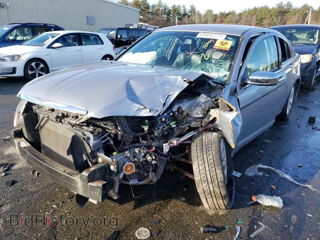 2014 CHRYSLER 200 - VIN: 1C3CCBCG0EN157406 - Фото 2