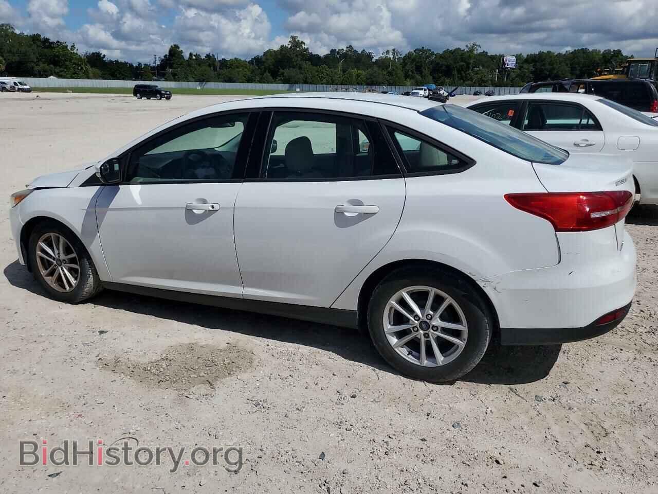2017 FORD FOCUS - VIN: 1FADP3F2XHL286429 - Photo 2