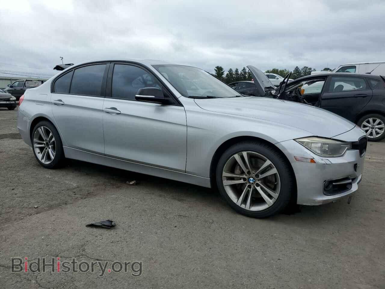 2013 BMW 3 SERIES - VIN: WBA3B9C59DF587821 - Фото 4