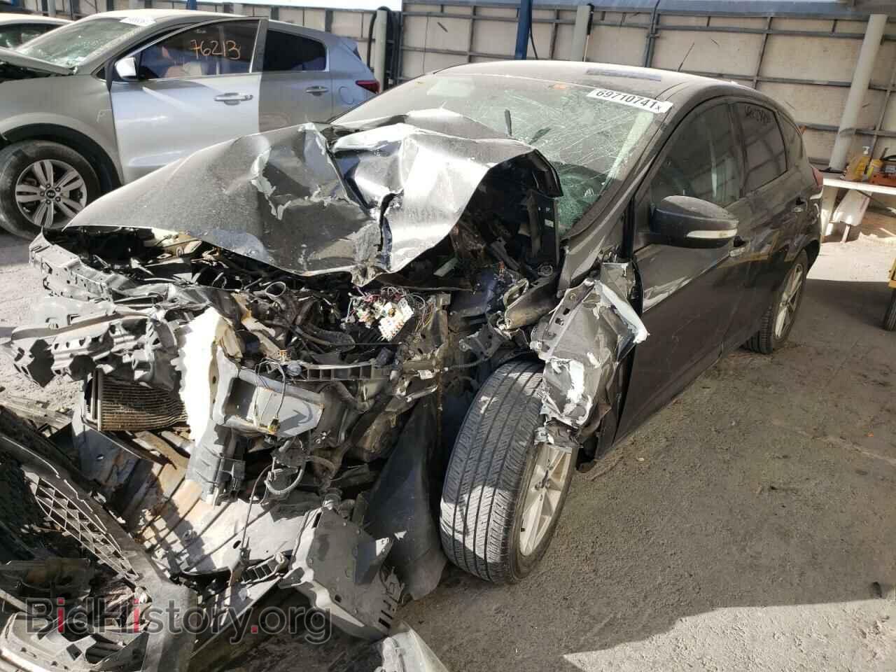 2017 FORD FOCUS - VIN: 1FADP3K2XHL342262 - Фото 2