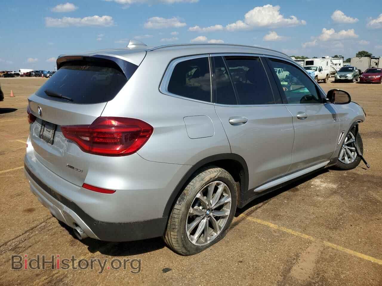 2018 BMW X3 - VIN: 5UXTR9C57JLD70555 - Фото 3