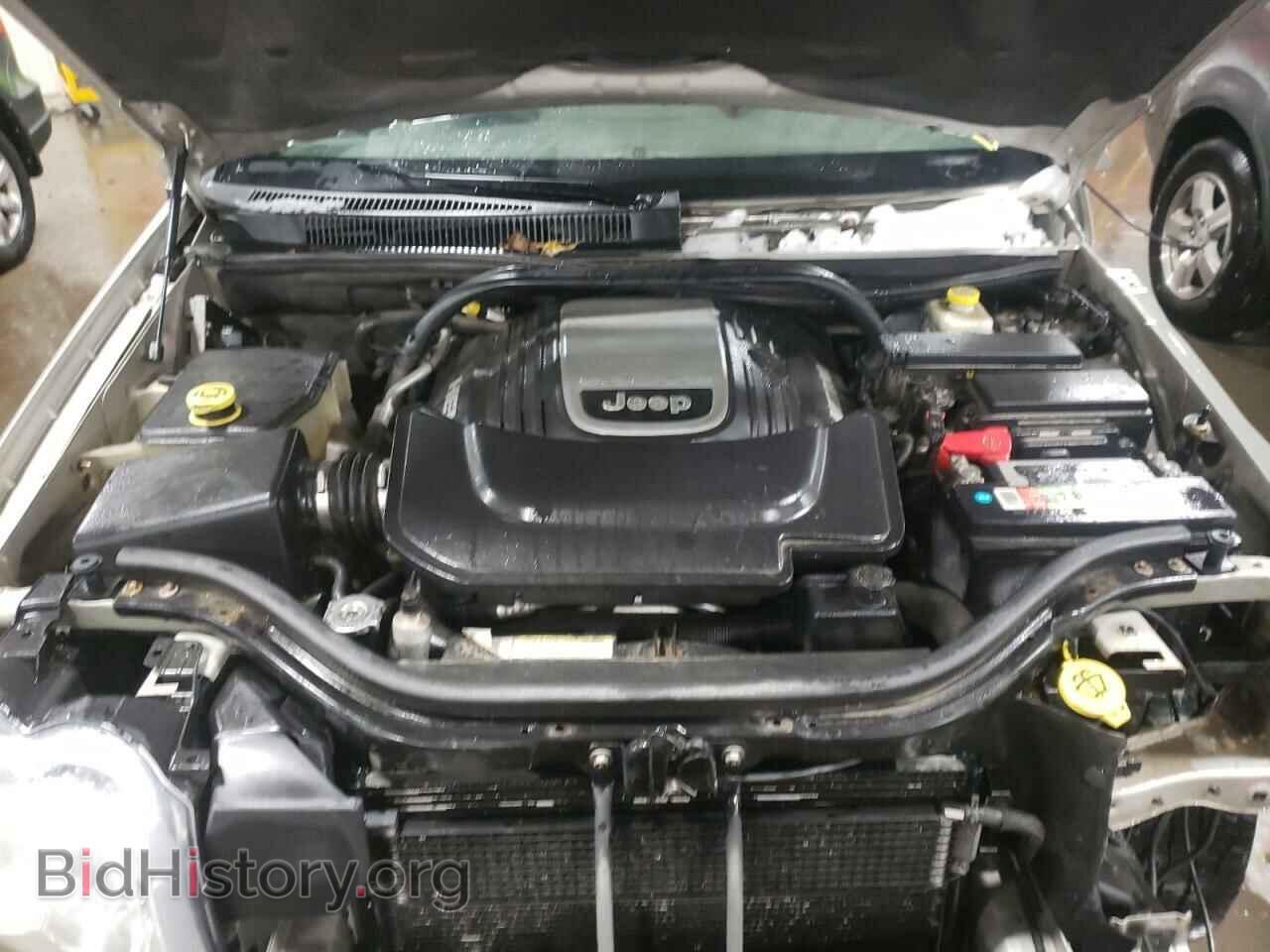2007 JEEP CHEROKEE - VIN: 1J8HR68207C599890 - Фото 7