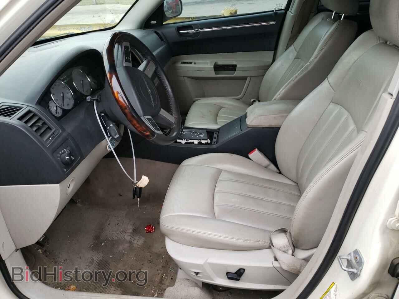 2007 CHRYSLER 300 - VIN: 2C3KA63H77H898441 - Фото 7