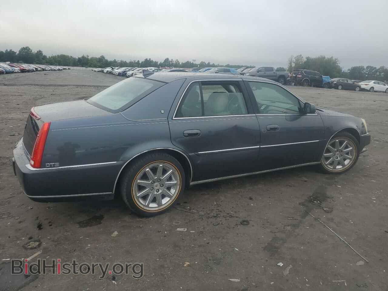 2011 CADILLAC DTS - VIN: 1G6KH5E69BU107302 - Фото 3