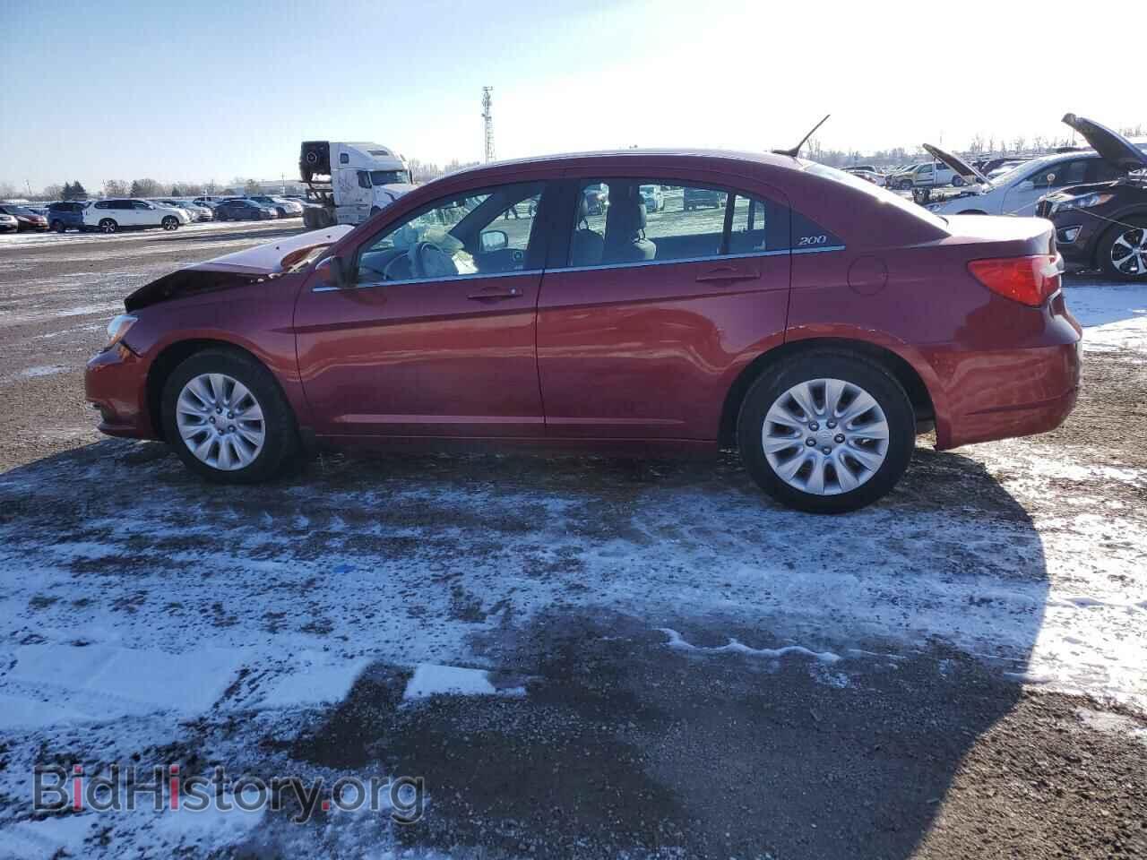 2013 CHRYSLER 200 - VIN: 1C3CCBAB1DN667575 - Photo 2