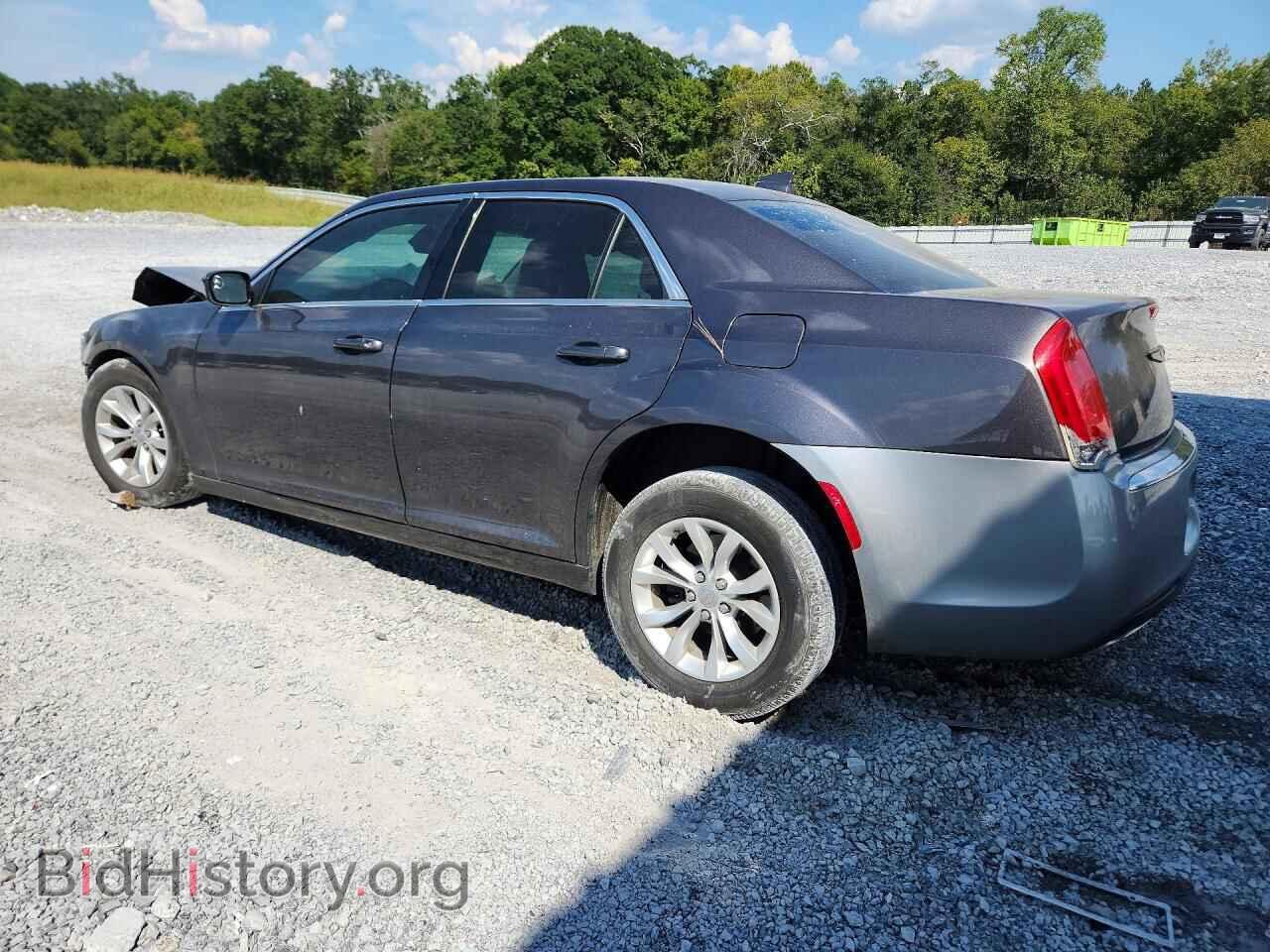 2016 CHRYSLER 300 - VIN: 2C3CCAAG9GH233780 - Photo 2
